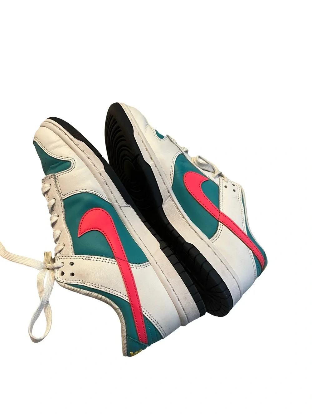 Nike Dunk Low White Aqua Teal Pink Sneakers Women’s Size 10 Retro Casual